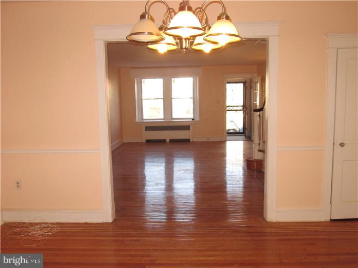 7446 Sommers Road Philadelphia, PA 19138 - Photo 7 of 25 Gallery Image 7