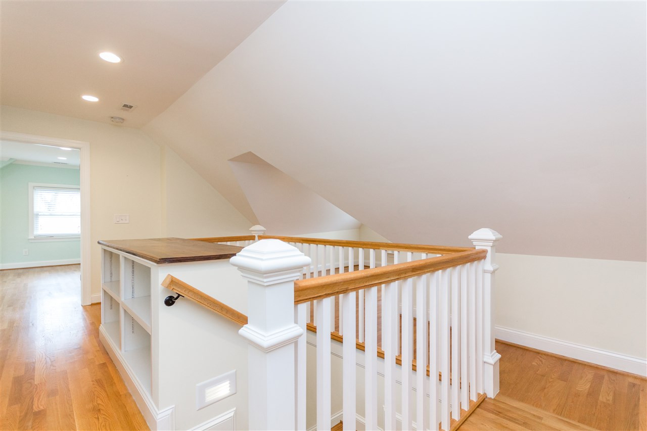 2723 Kilgore Avenue Raleigh, NC 27607 - Photo 16 of 25 hallway