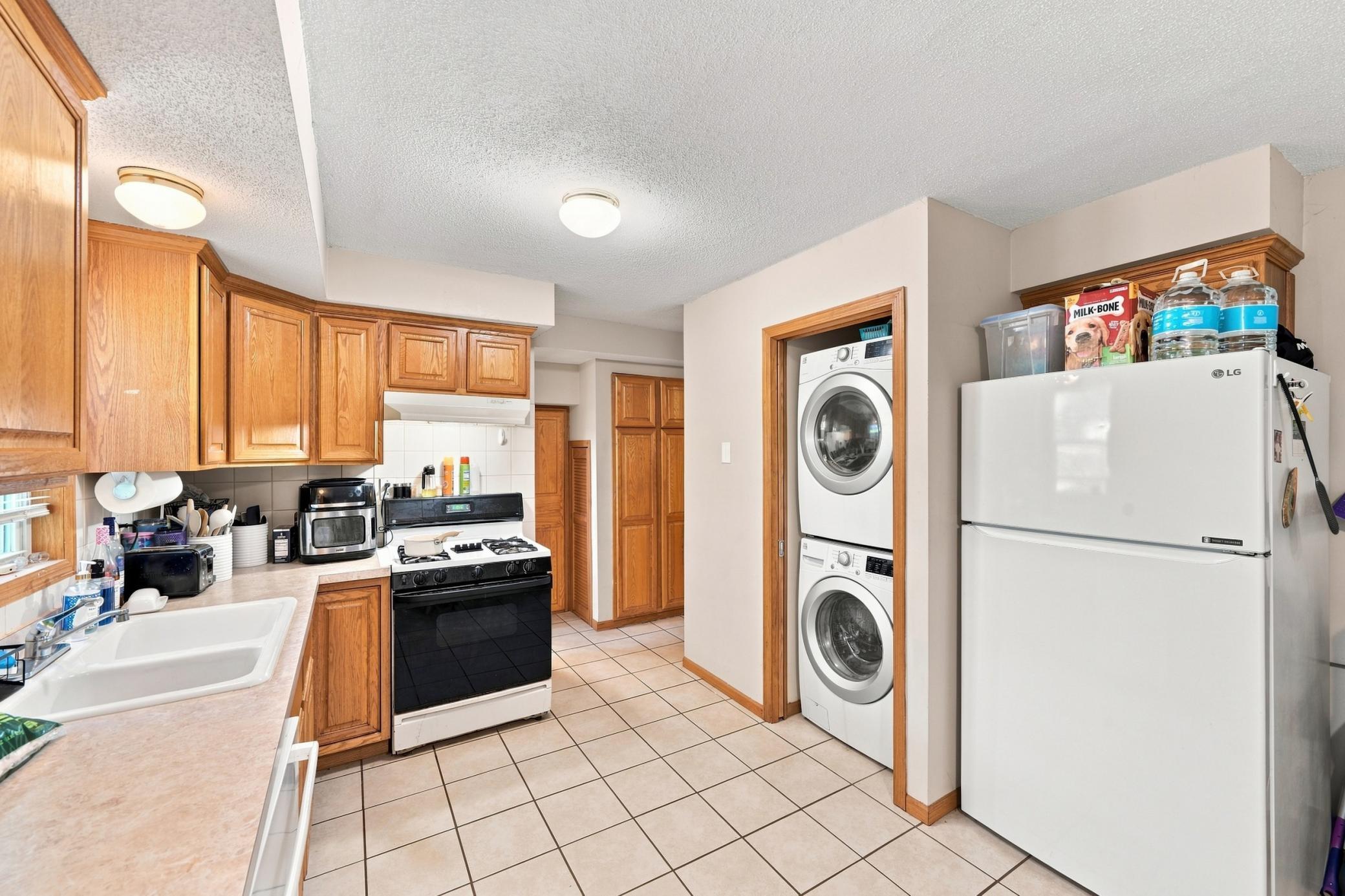 6980 Alpine Trail Eden Prairie, MN 55346 - Photo 6 of 14 Gallery Image 6
