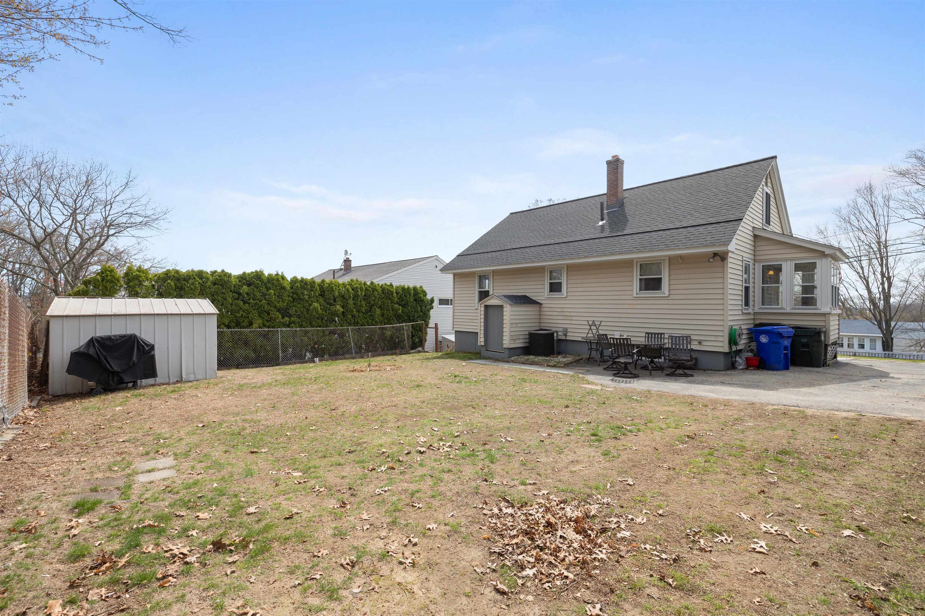 340 Gold Street Manchester, NH 03103 - Photo 24 of 33