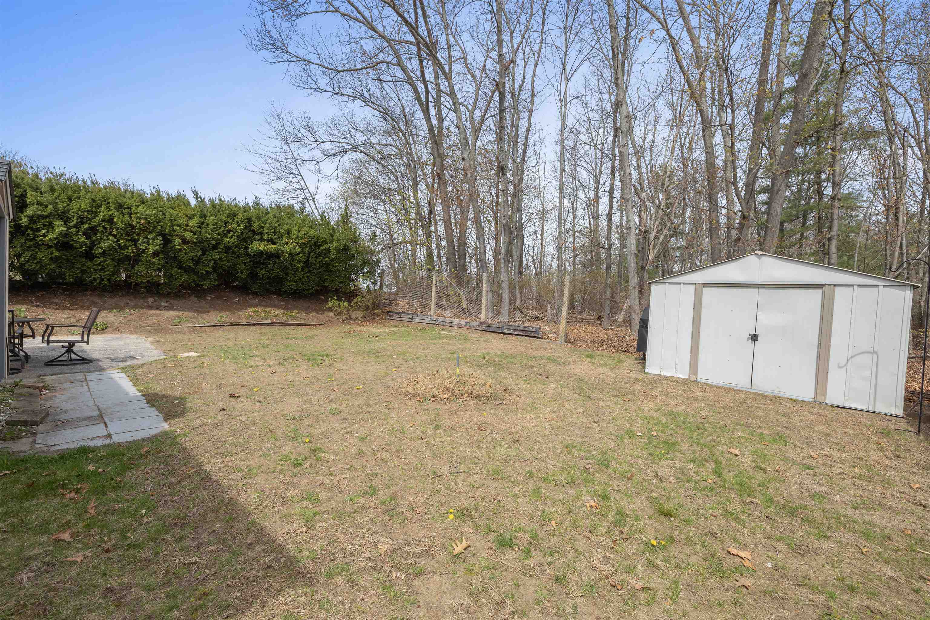 340 Gold Street Manchester, NH 03103 - Photo 25 of 33