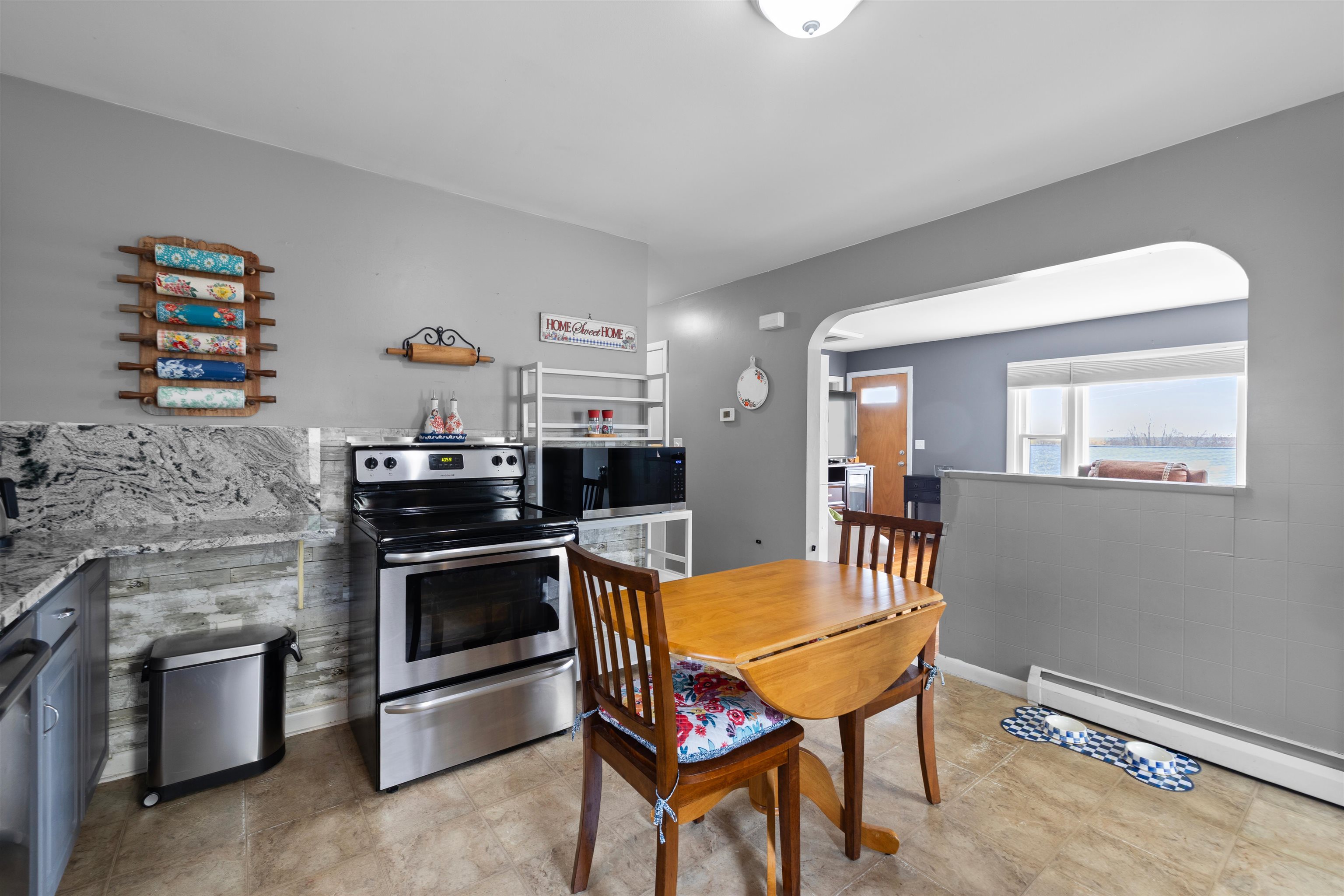 340 Gold Street Manchester, NH 03103 - Photo 7 of 33