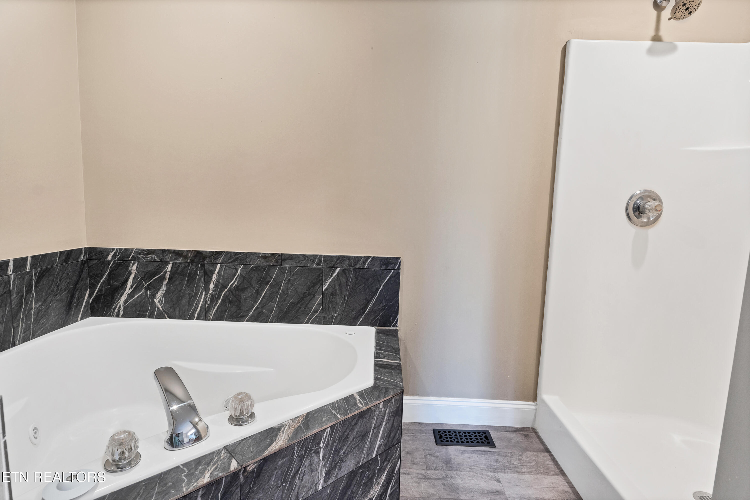 1130 Eloise West Road Greenback, TN 37742 - Photo 26 of 51 Soaking tub and separate walkin shower