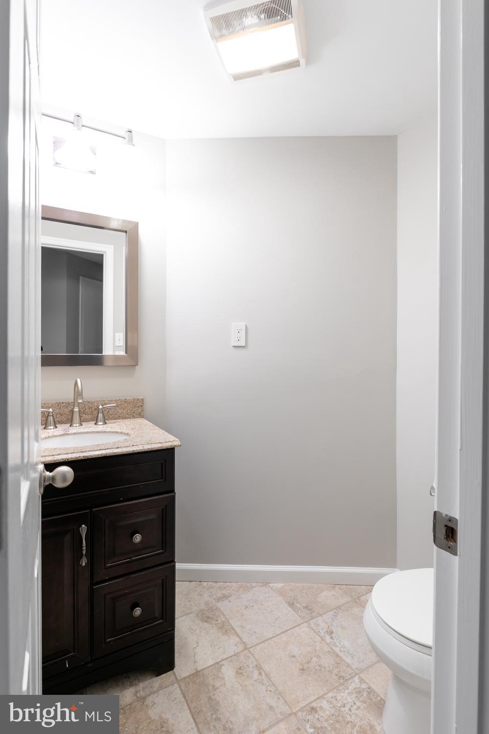 11915 Sentinel Point Court Reston, VA 20191 - Photo 29 of 34
