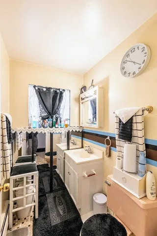 a view of a storage & utility room