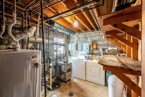 $625,000 | 1617 35th Avenue, Melrose Park, IL 60160