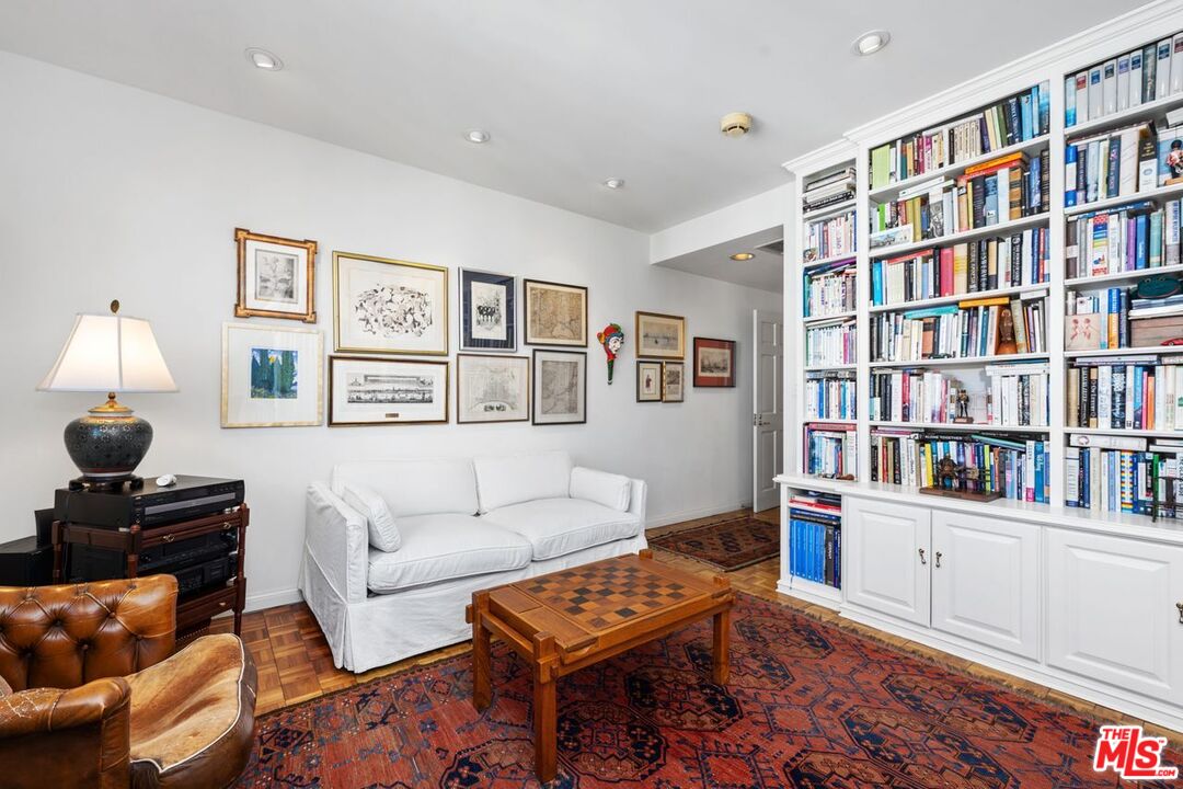 10724 Wilshire Boulevard, Unit 1104 Los Angeles, CA 90024 - Photo 24 of 36