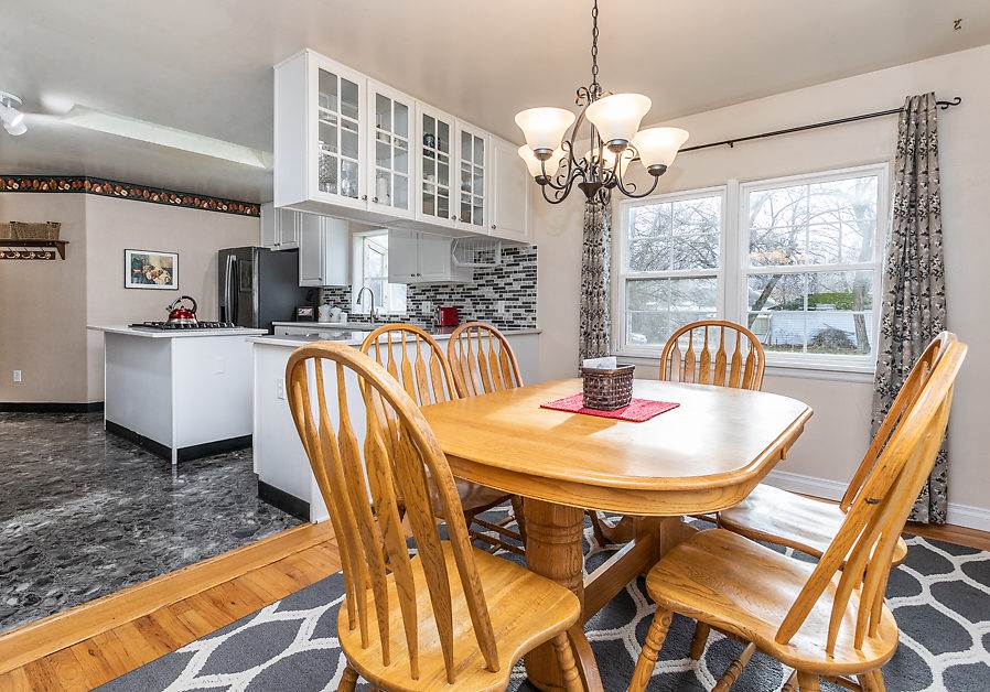 508 North Locust Road Spokane Valley, WA 99206 - Photo 6 of 20