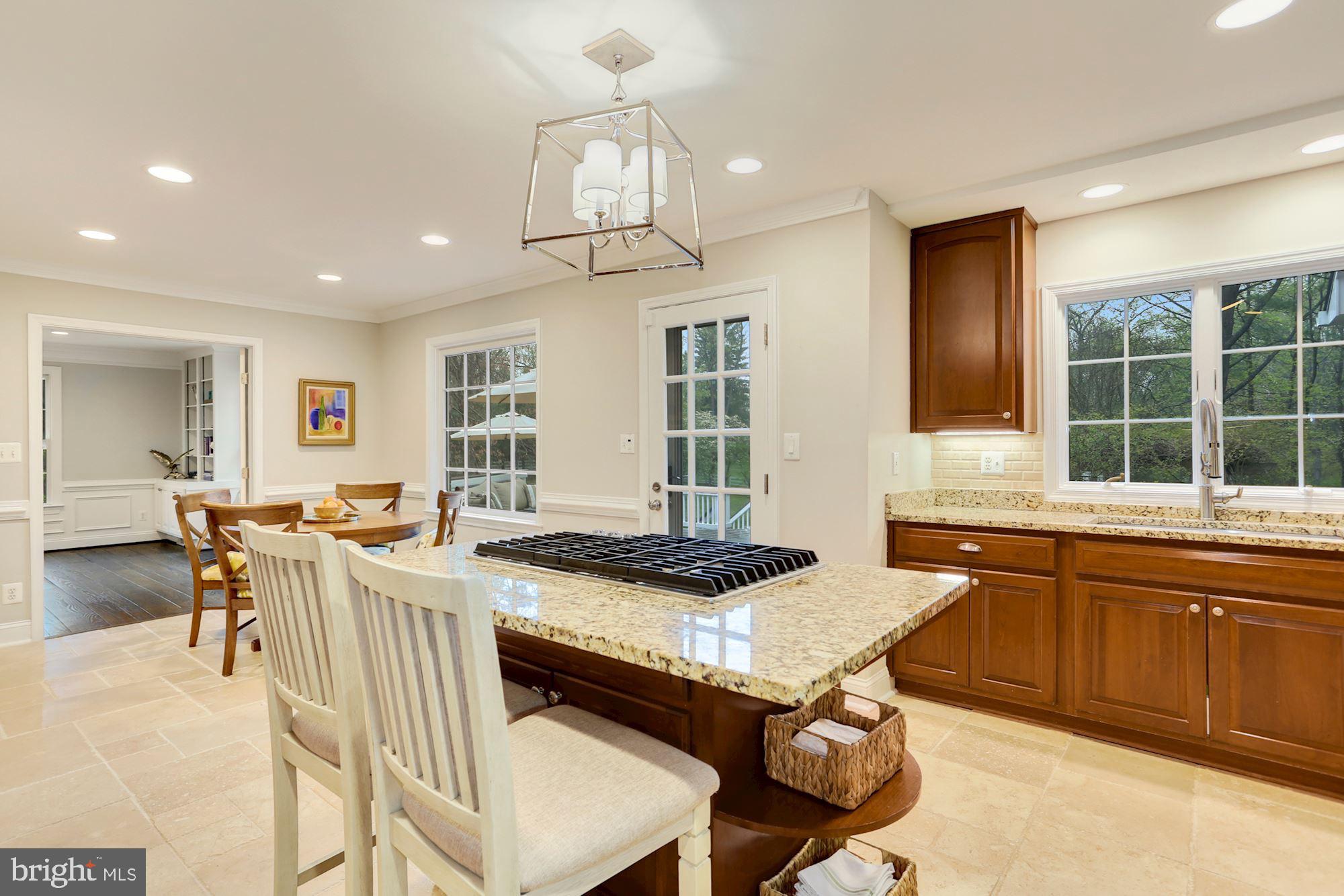 10220 Browns Mill Road Vienna, VA 22182 - Photo 21 of 64 Kitchen