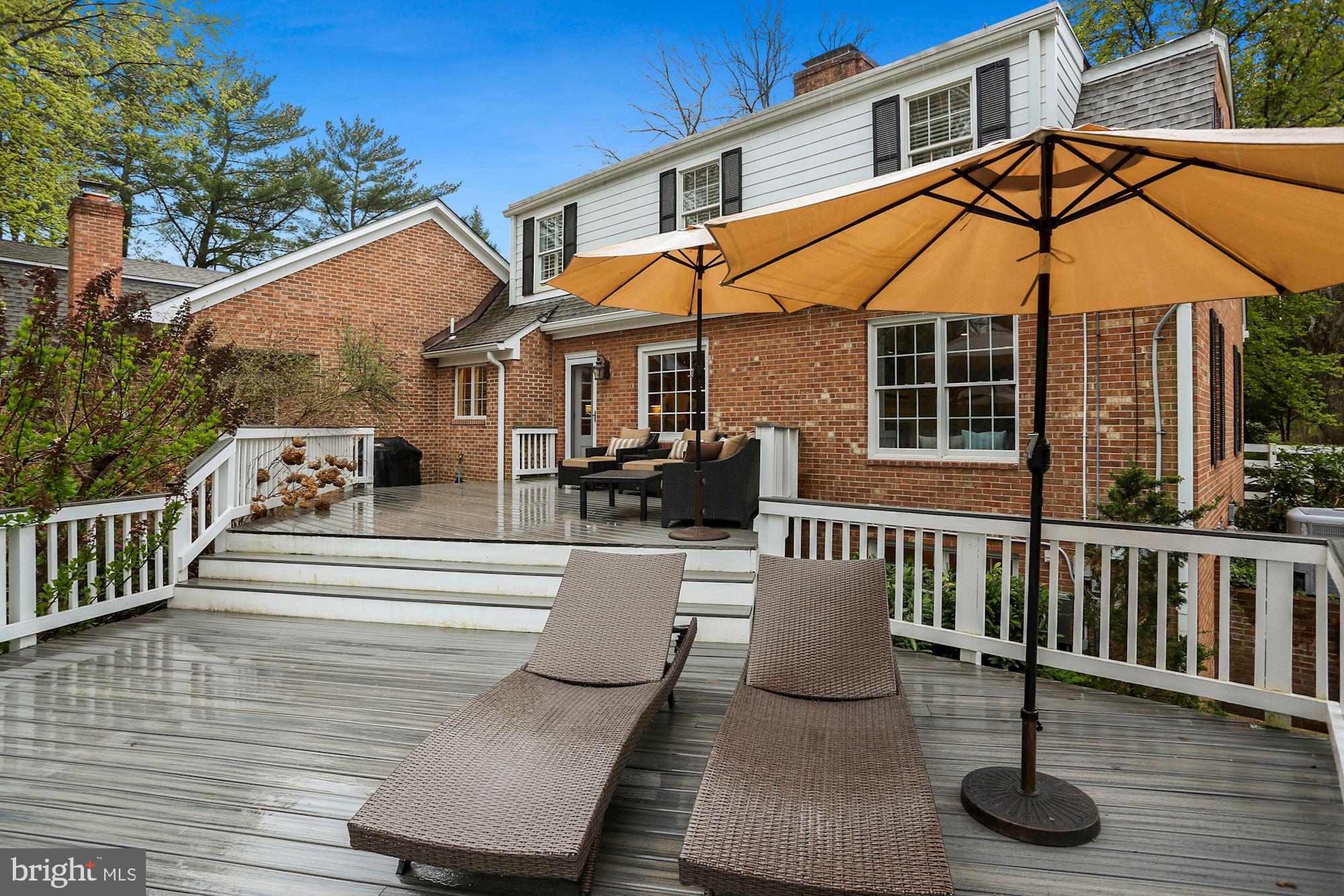 10220 Browns Mill Road Vienna, VA 22182 - Photo 50 of 64 Rear Trex Deck