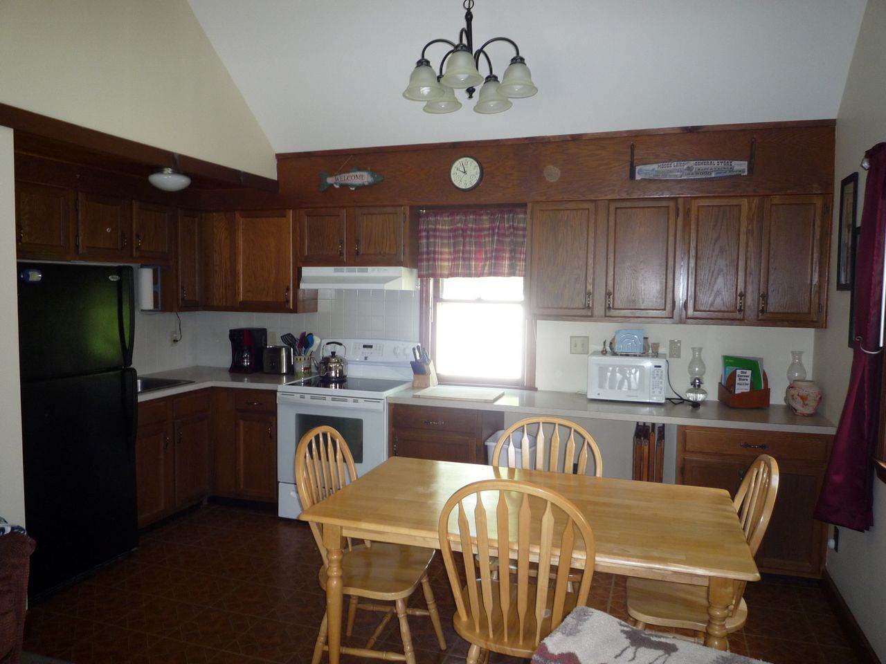 471 Bailey Road Jefferson, NH 03583 - Photo 12 of 29 Gallery Image 12