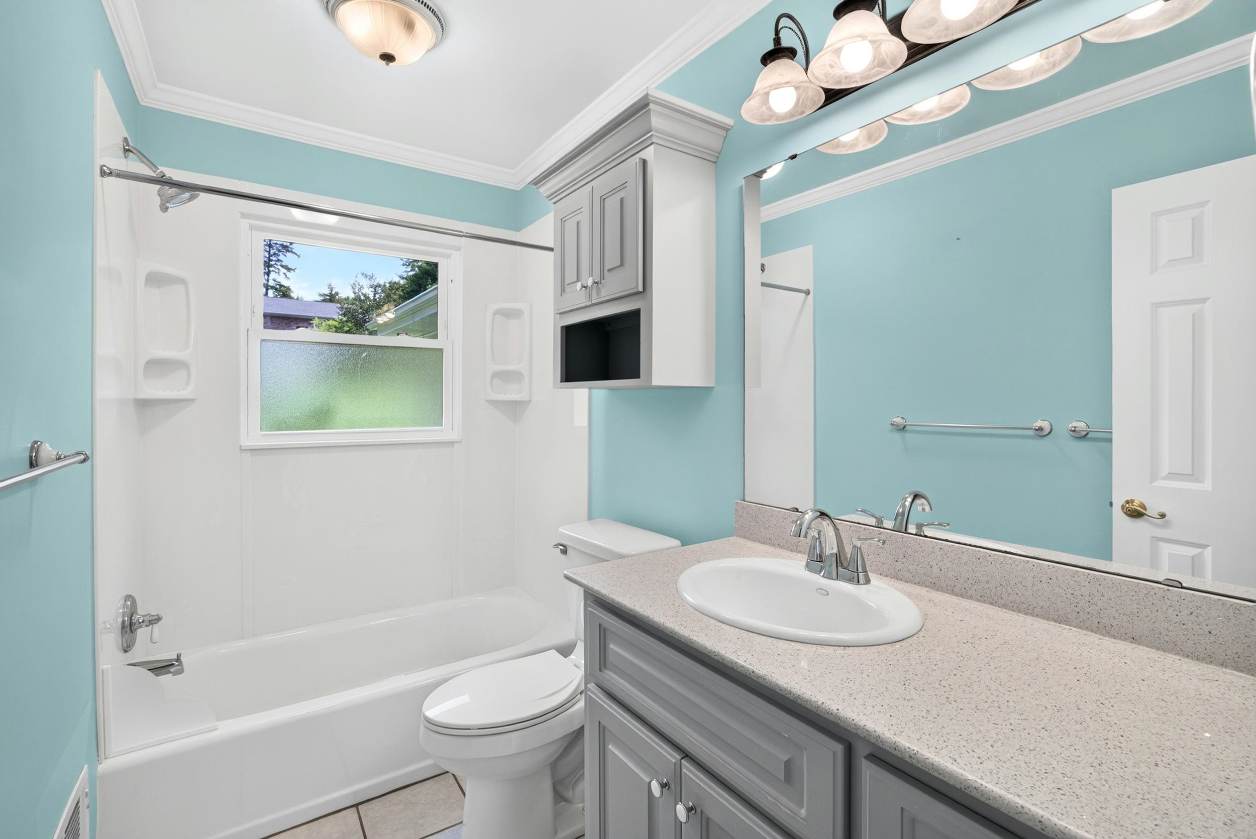 208 Holly Road Taylors, SC 29687 - Photo 17 of 40 Gallery Image 17