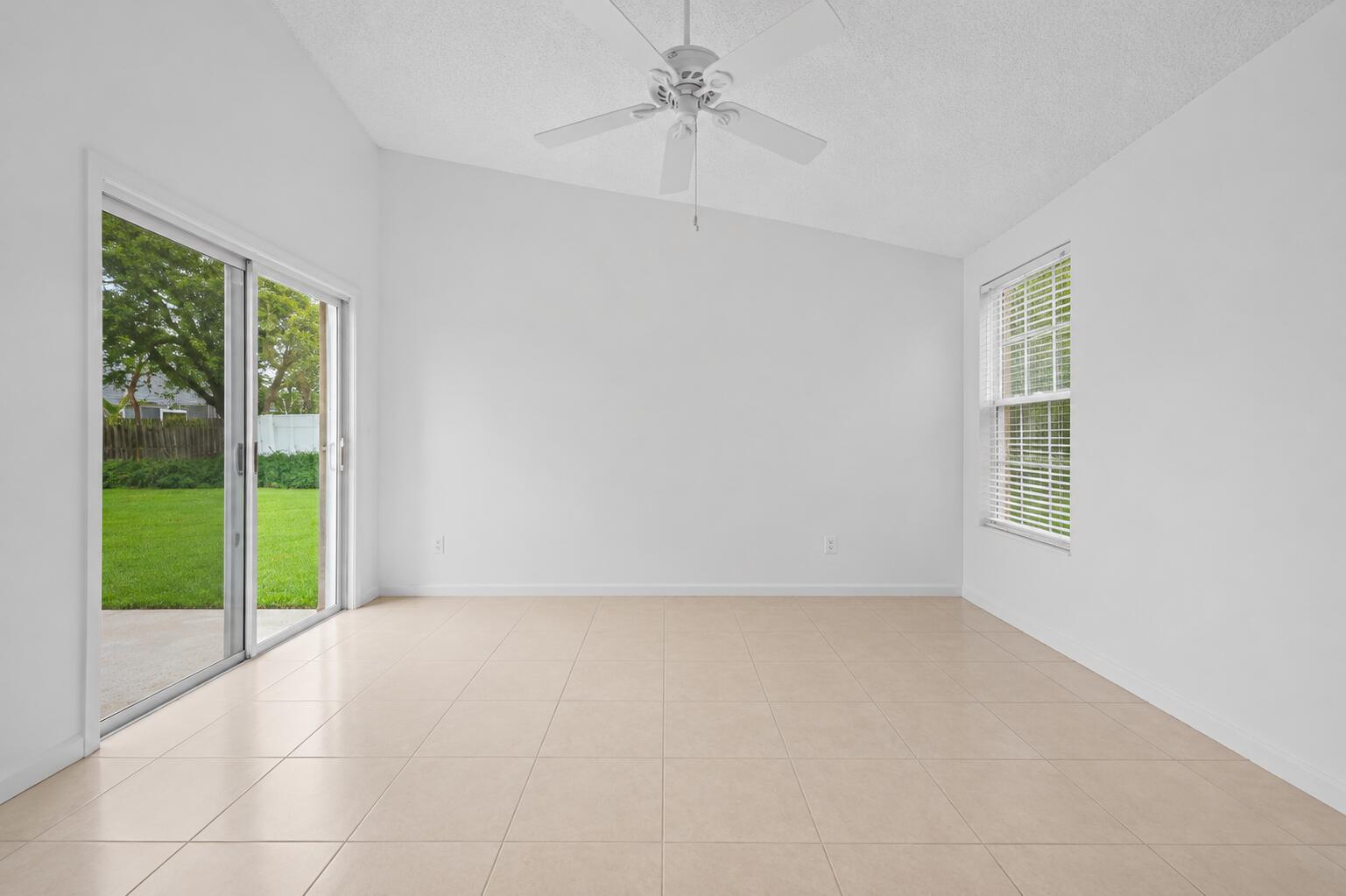 6397 Garrett Street Jupiter, FL 33458 - Photo 13 of 22 Master 3
