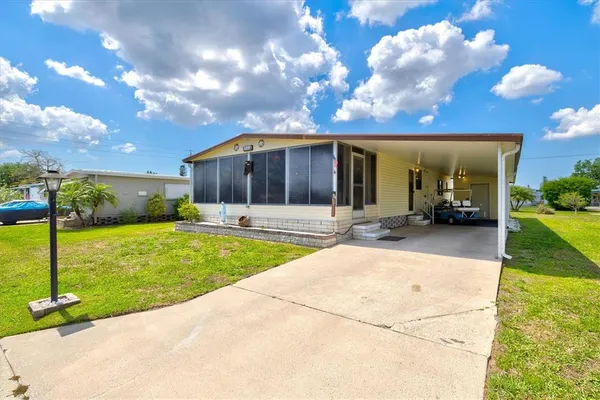 $154,900 | 5316 53rd Avenue East, Unit K28, Bradenton, FL 34203