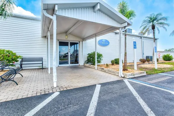 $154,900 | 5316 53rd Avenue East, Unit K28, Bradenton, FL 34203