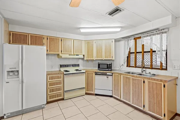 $154,900 | 5316 53rd Avenue East, Unit K28, Bradenton, FL 34203