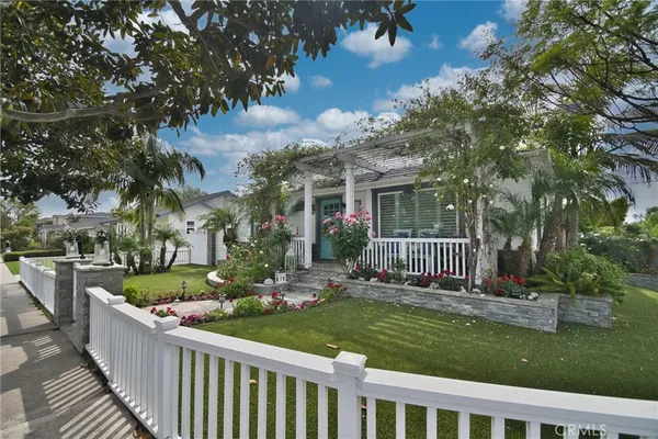 $10,000 | 1813 Manzanita Lane, Manhattan Beach, CA 90266