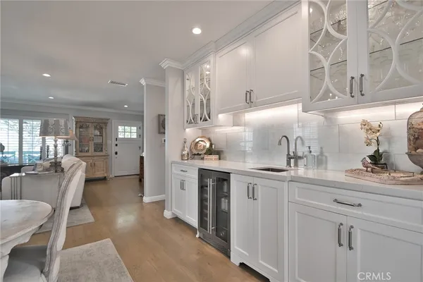 $10,000 | 1813 Manzanita Lane, Manhattan Beach, CA 90266