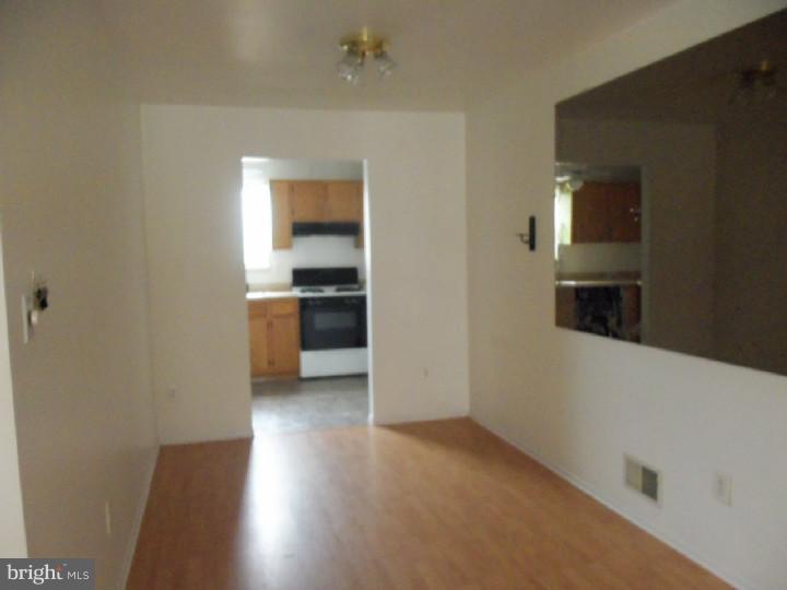 804 Woodchip Road Lumberton, NJ 08048 - Photo 7 of 22 Dining Room
