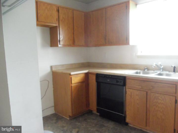 804 Woodchip Road Lumberton, NJ 08048 - Photo 8 of 22 Kitchen