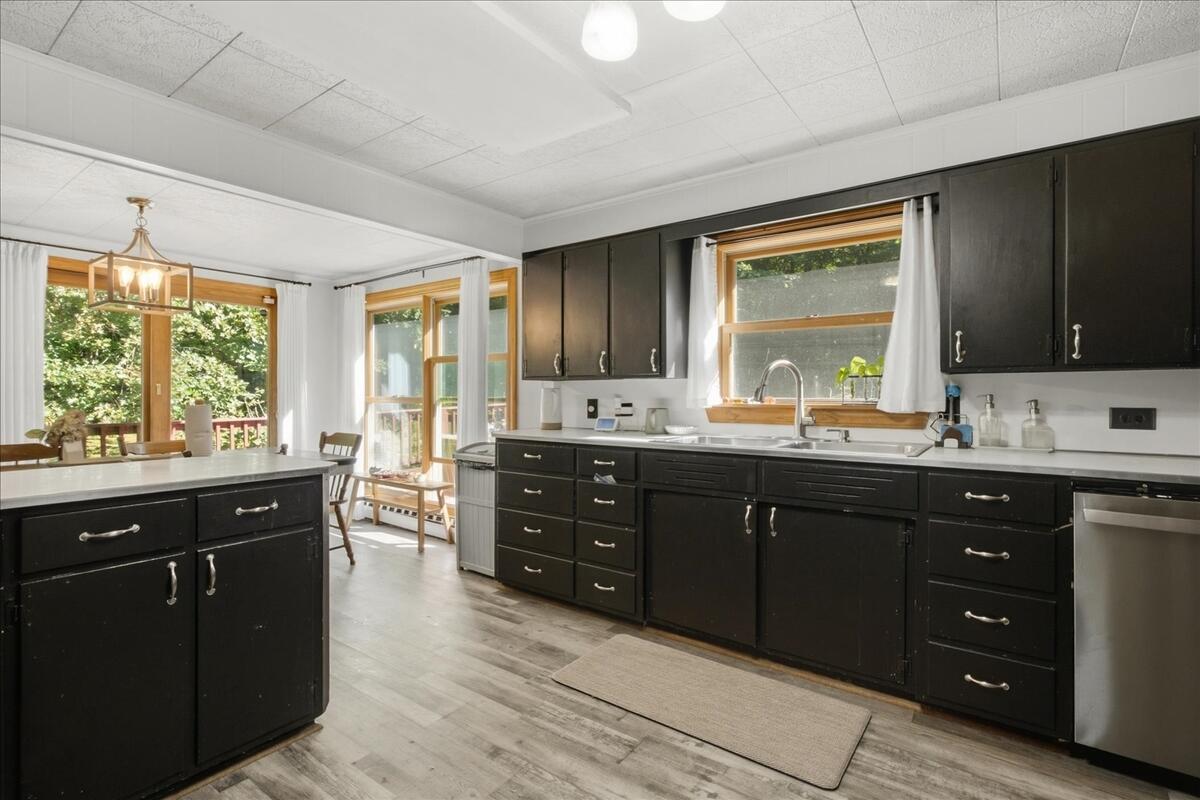 45 Canaan Road Clinton, ME 04927 - Photo 16 of 40 Kitchen