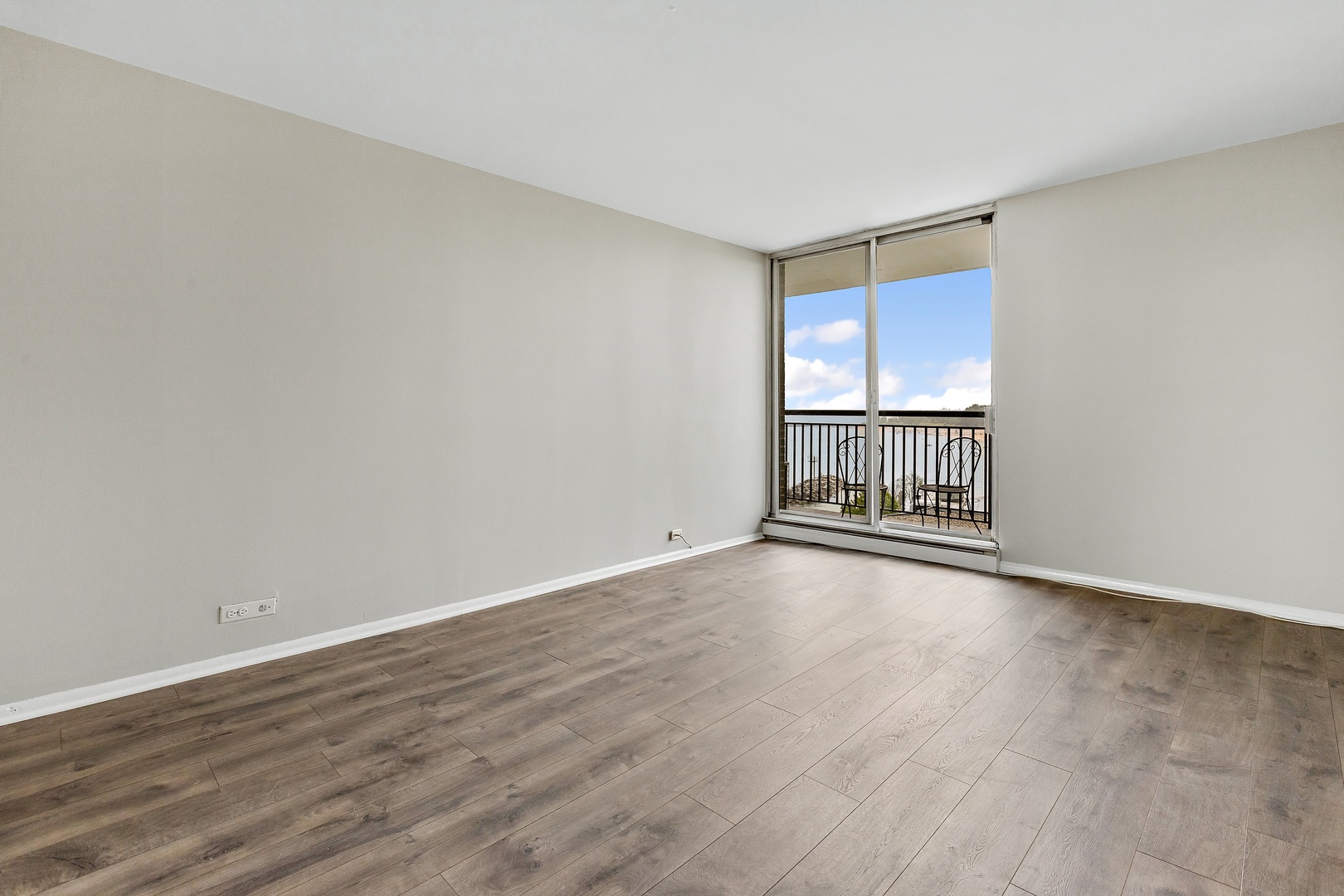6007 North Sheridan Road, Unit 6E Chicago, IL 60660 - Photo 7 of 16