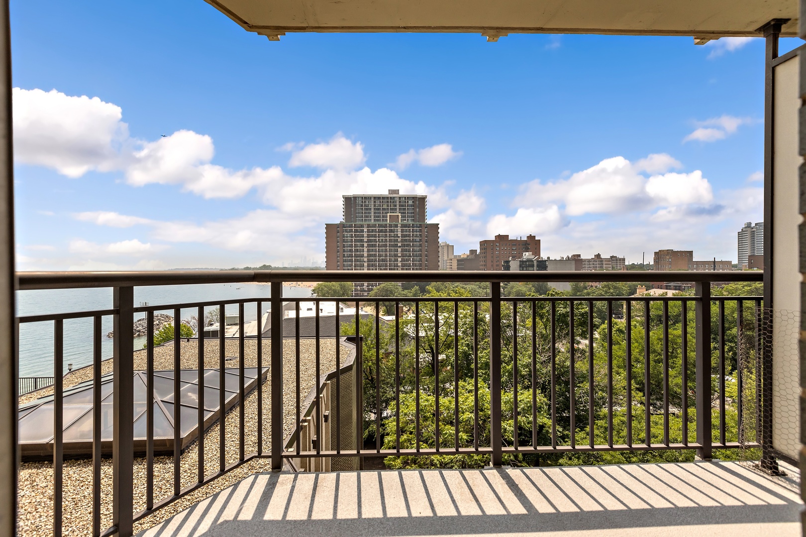 6007 North Sheridan Road, Unit 6E Chicago, IL 60660 - Photo 10 of 16