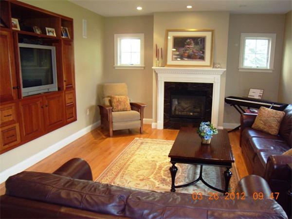 77 Paul Revere Road Needham, MA 02494 - Photo 3 of 21 Gallery Image 3