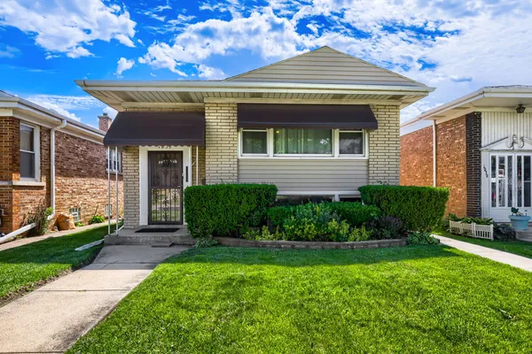 $350,000 | 1037 31st Avenue, Bellwood, IL 60104
