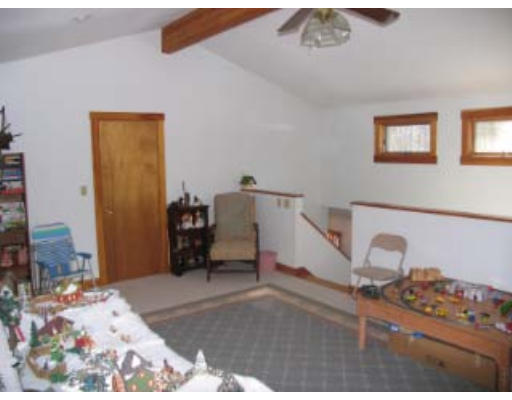 148 Newtown Road Acton, MA 01720 - Photo 8 of 9 Gallery Image 8