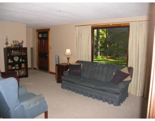 148 Newtown Road Acton, MA 01720 - Photo 9 of 9 Gallery Image 9