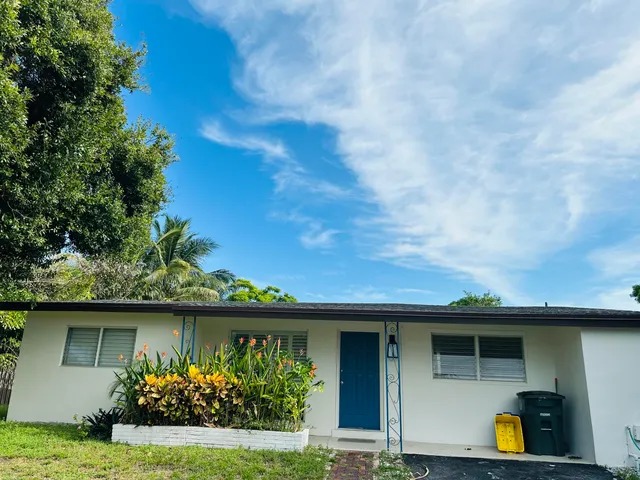 $3,500 | 270 Northwest 10th Street, Boca Raton, FL 33432