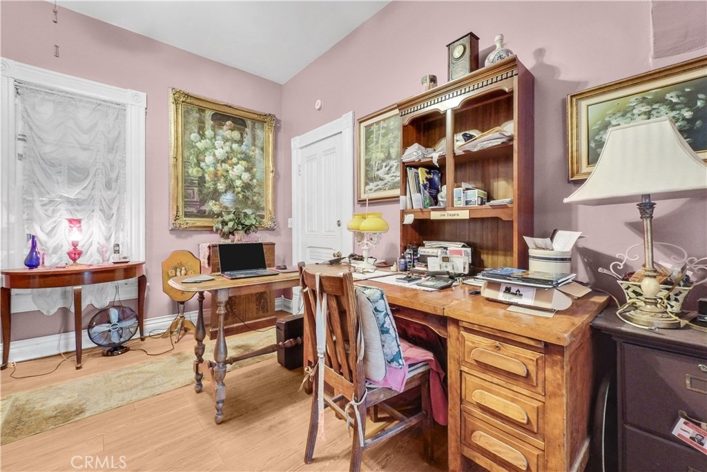 239 East 7th Street Perris, CA 92570 - Photo 15 of 38