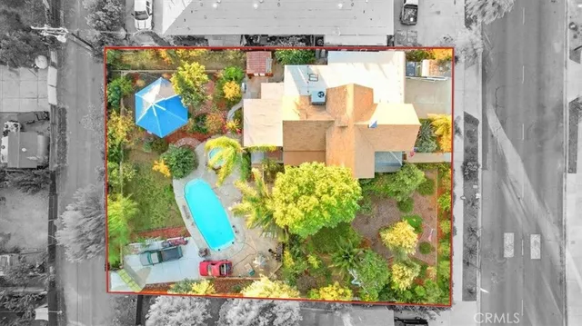 a picture of a floor plan