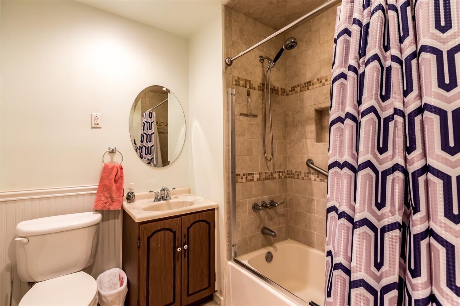 5857 Hendrickson Road Franklin, OH 45005 - Photo 19 of 32 Gallery Image 19