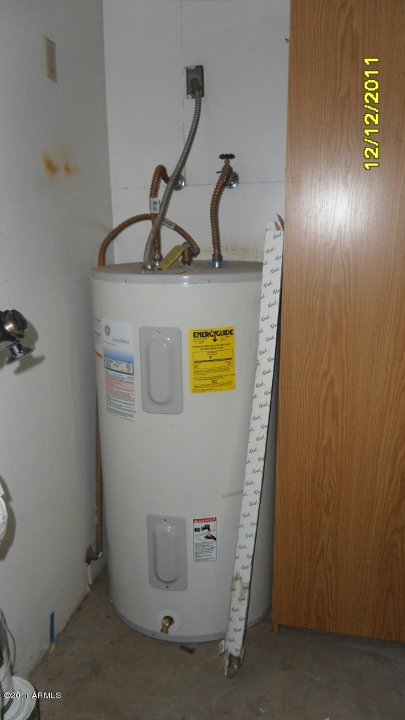 1426 East Utopia Road Phoenix, AZ 85024 - Photo 7 of 14 Newer water heater