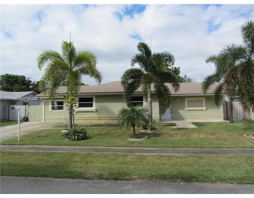 10757 Sleepy Brook Way Boca Raton, FL 33428 - Photo 1 of 14 Exterior Front