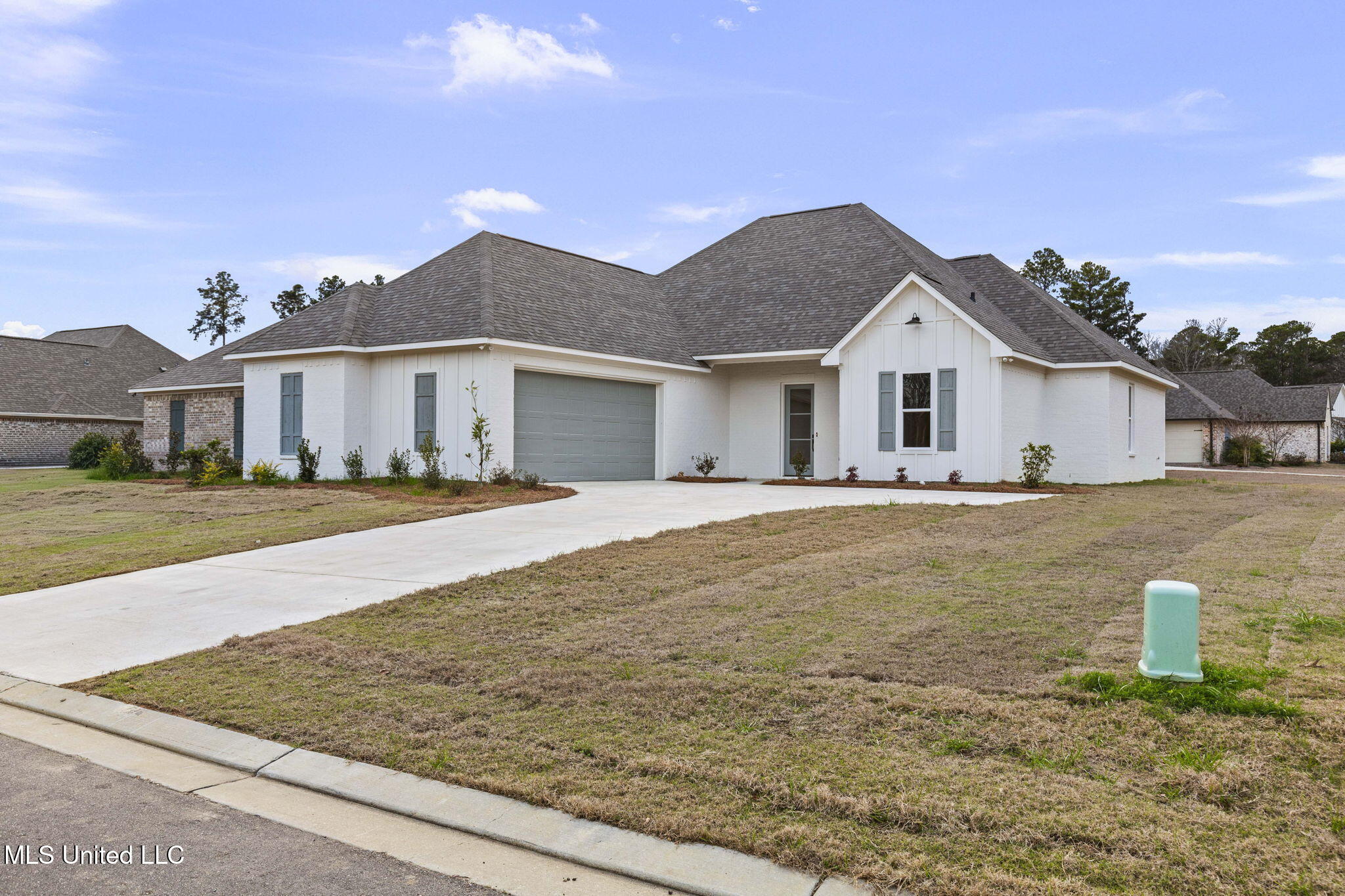 744 Bearing Way Brandon, MS 39047 - Photo 3 of 64 1-web-or-mls-744 Bearing Way-1