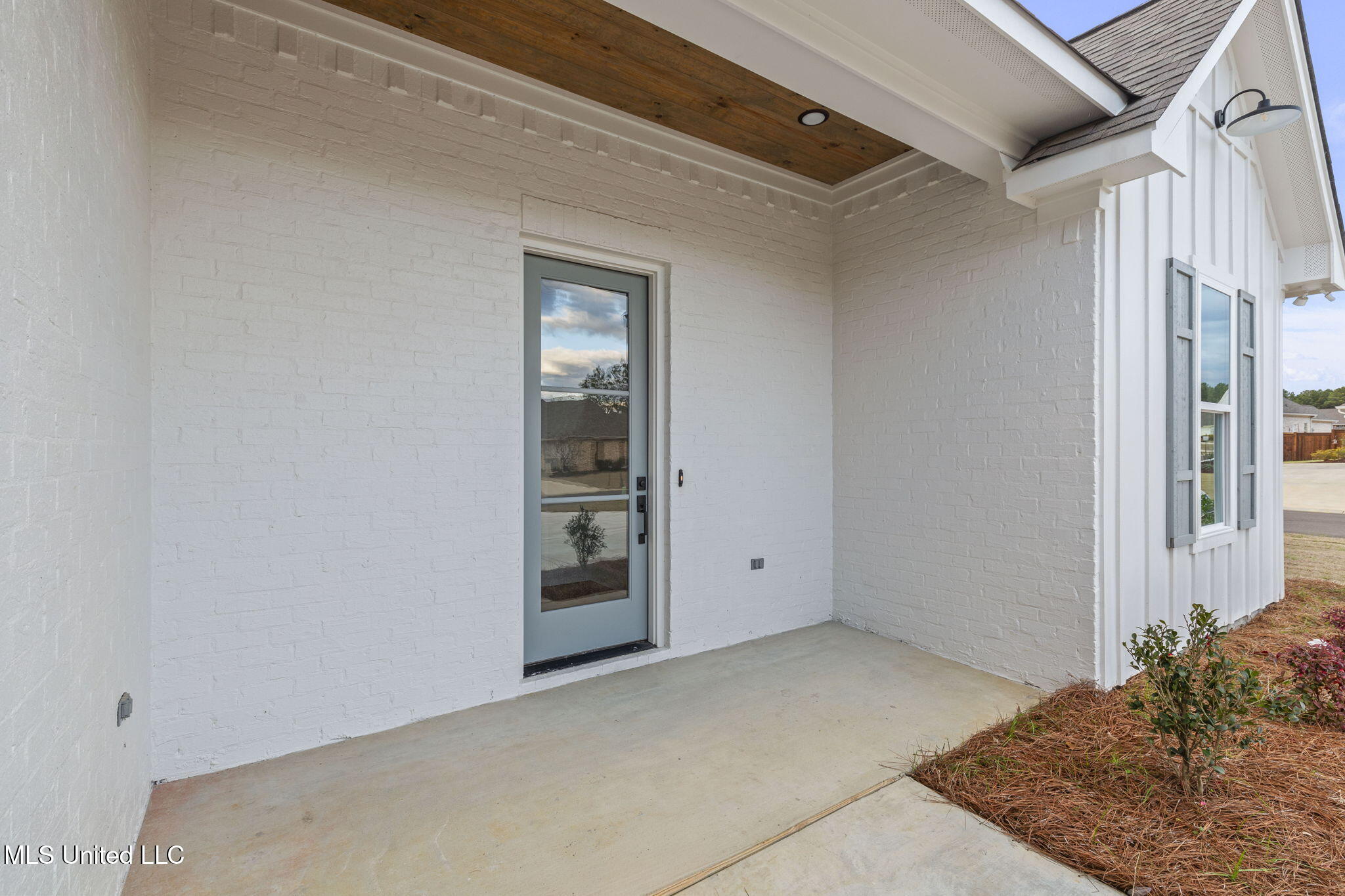 744 Bearing Way Brandon, MS 39047 - Photo 6 of 64 6-web-or-mls-744 Bearing Way-6