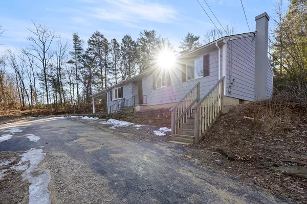 $419,900 | 28 Long Hill Road, Brookfield, MA 01506