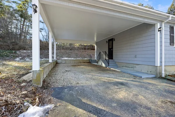 $419,900 | 28 Long Hill Road, Brookfield, MA 01506