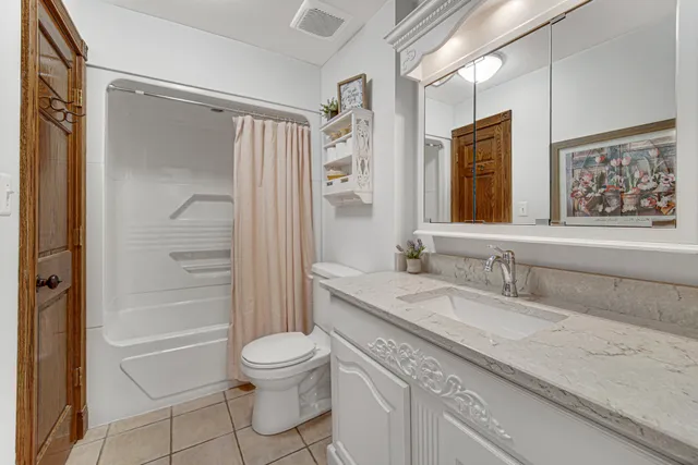 $349,925 | 1005 Hanover Lane, Dyer, IN 46311