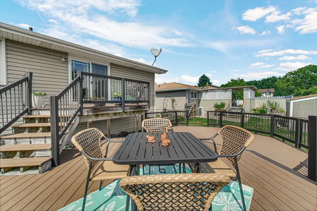 $349,925 | 1005 Hanover Lane, Dyer, IN 46311