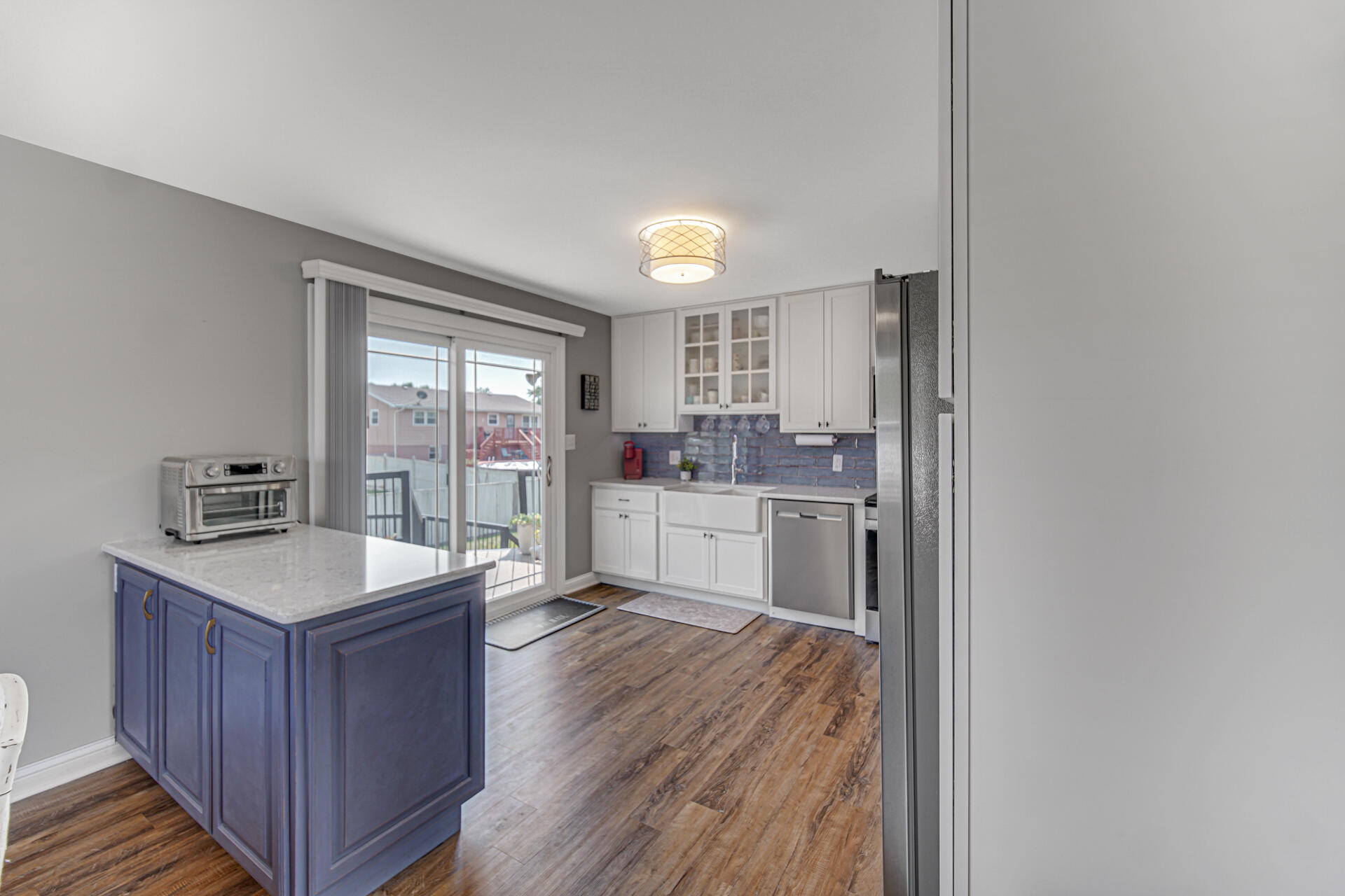 1005 Hanover Lane Dyer, IN 46311 - Photo 4 of 30 1920x1280