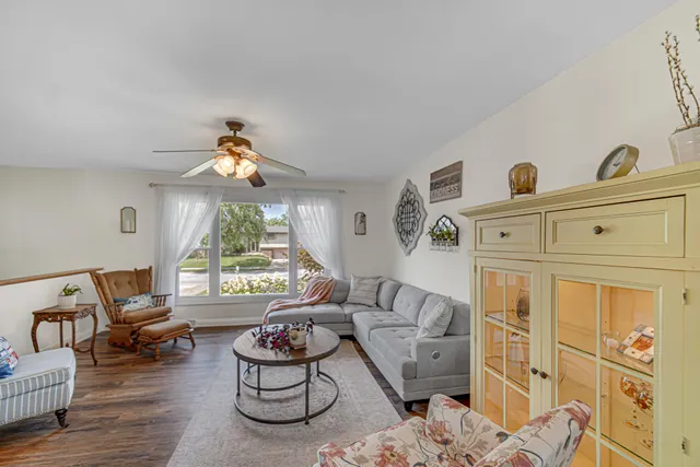 $349,925 | 1005 Hanover Lane, Dyer, IN 46311