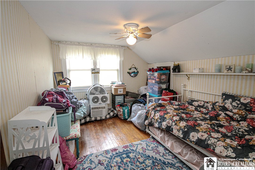 85 Dearborn Street Jamestown, NY 14701 - Photo 12 of 24