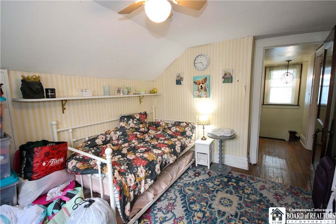 85 Dearborn Street Jamestown, NY 14701 - Photo 13 of 24