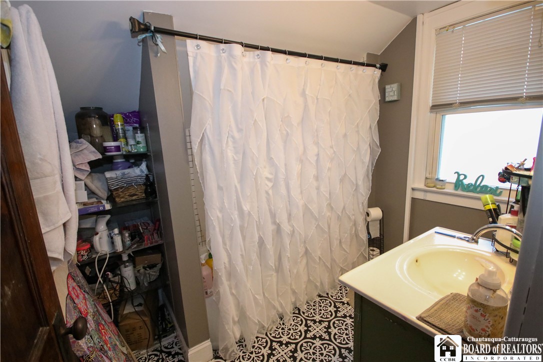 85 Dearborn Street Jamestown, NY 14701 - Photo 14 of 24