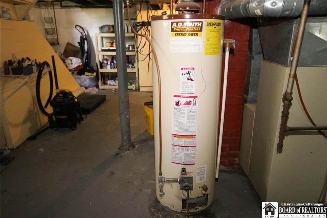 85 Dearborn Street Jamestown, NY 14701 - Photo 18 of 24