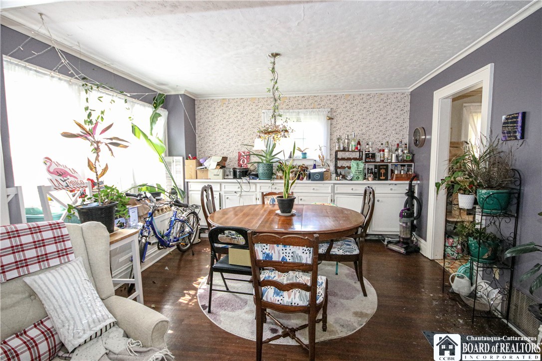 85 Dearborn Street Jamestown, NY 14701 - Photo 4 of 24